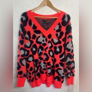 Torrid Hot Pink Gray Black Fuzzy Animal Print V Neck Sweater Soft Knit Size 1